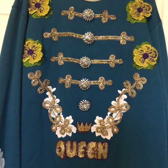 Sale. New Authentic Dolce and Gabbana embellished sweater - Picture 4 of 16